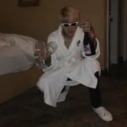 XxxBrant