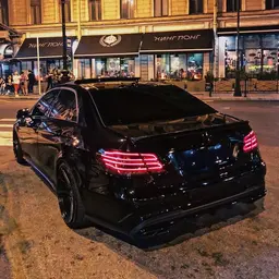 AMG001