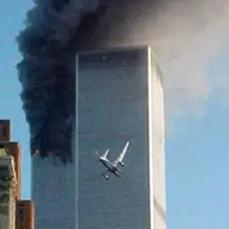 911333