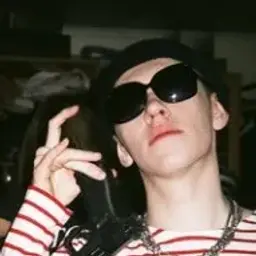g64