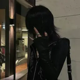 S1il