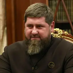 КАДЫРОВ