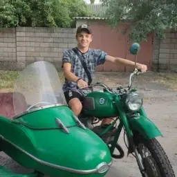Andreibot_car