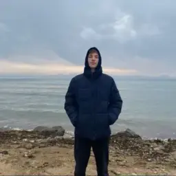 qugqg