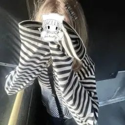 няшккк