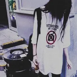 sdferhg