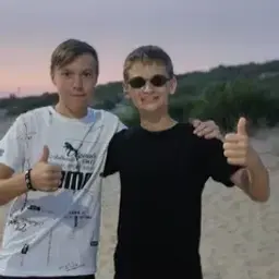 lakomak
