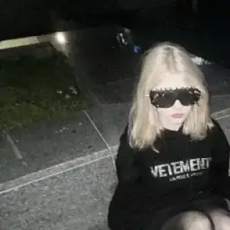 Ggghryeu