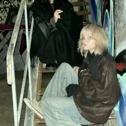 770