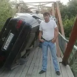 e322