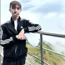 whyuth3r3